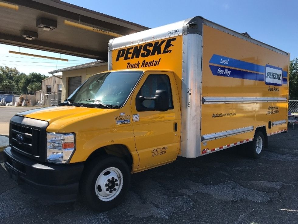 Light Duty Box Truck-Light and Medium Duty Trucks-Ford-2022-E350-Pensacola-FL-102,324\n\t\tmiles-$ 27,500 - Image 3