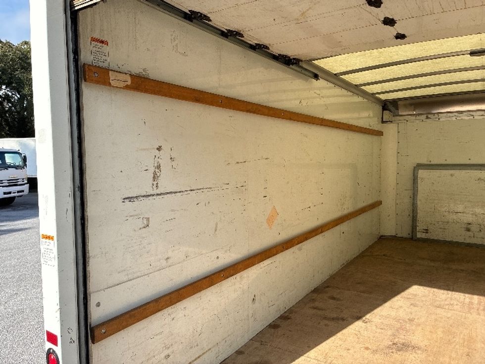 Light Duty Box Truck-Light and Medium Duty Trucks-Ford-2022-E350-Pensacola-FL-102,483\n\t\tmiles-$ 31,750 - Image 11