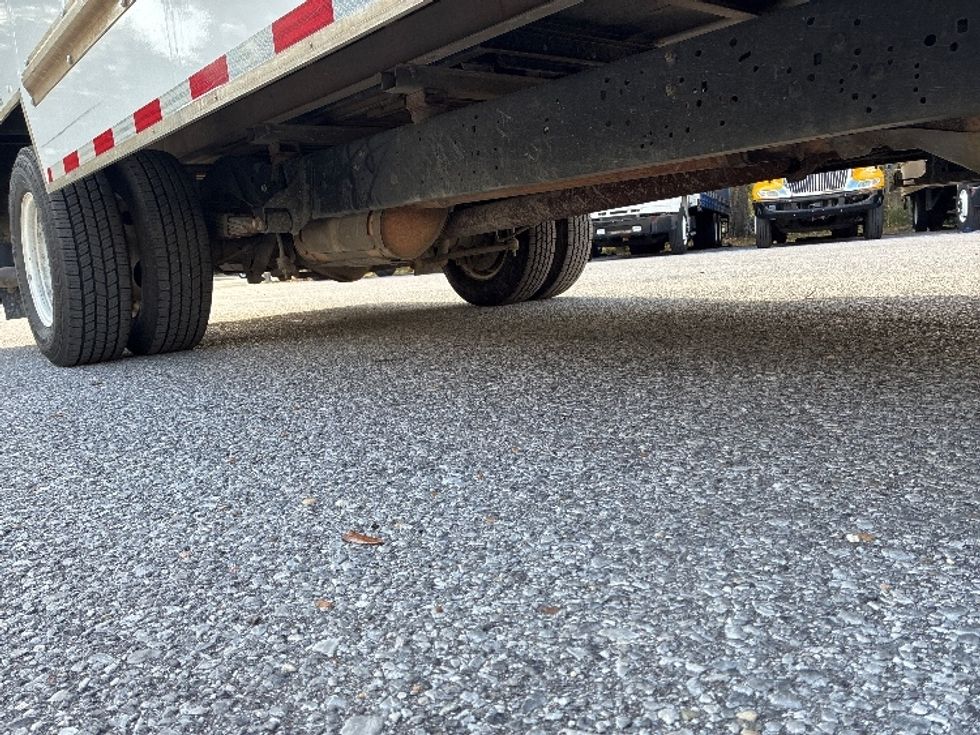 Light Duty Box Truck-Light and Medium Duty Trucks-Ford-2022-E350-Pensacola-FL-102,483\n\t\tmiles-$ 31,750 - Image 14