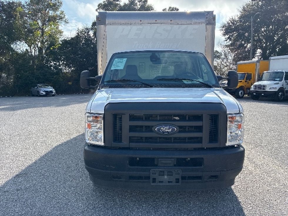 Light Duty Box Truck-Light and Medium Duty Trucks-Ford-2022-E350-Pensacola-FL-102,483\n\t\tmiles-$ 31,750 - Image 2