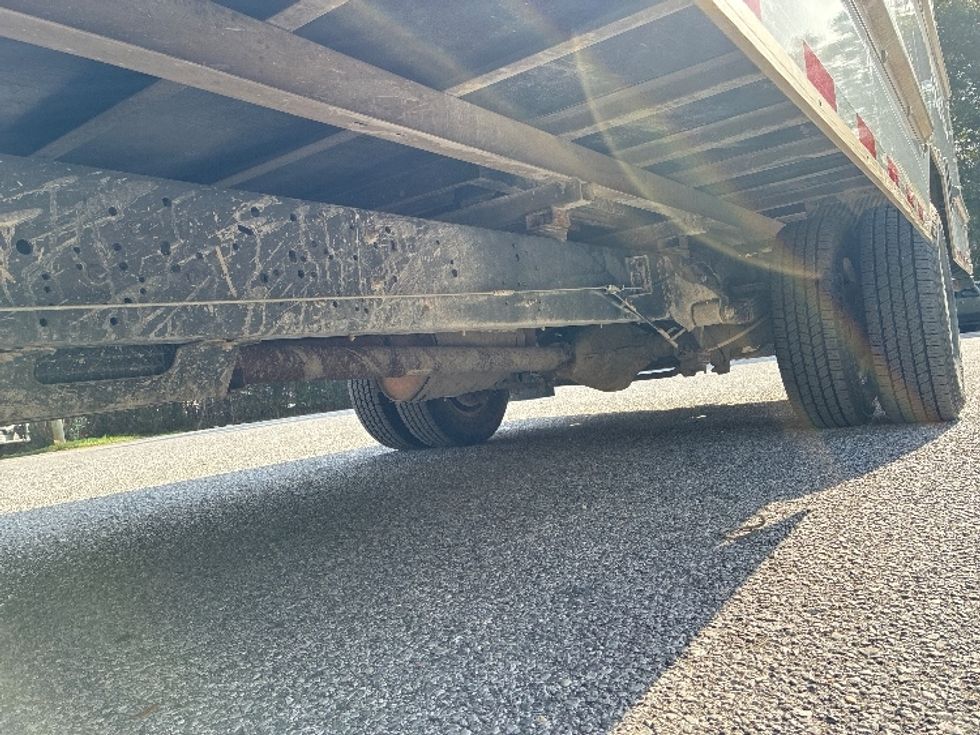 Light Duty Box Truck-Light and Medium Duty Trucks-Ford-2022-E350-Pensacola-FL-102,483\n\t\tmiles-$ 31,750 - Image 5