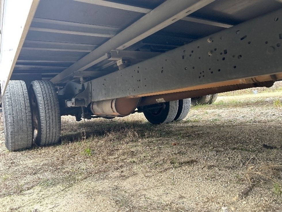 Light Duty Box Truck-Light and Medium Duty Trucks-Ford-2022-E350-Pensacola-FL-87,547\n\t\tmiles-$ 33,750 - Image 14