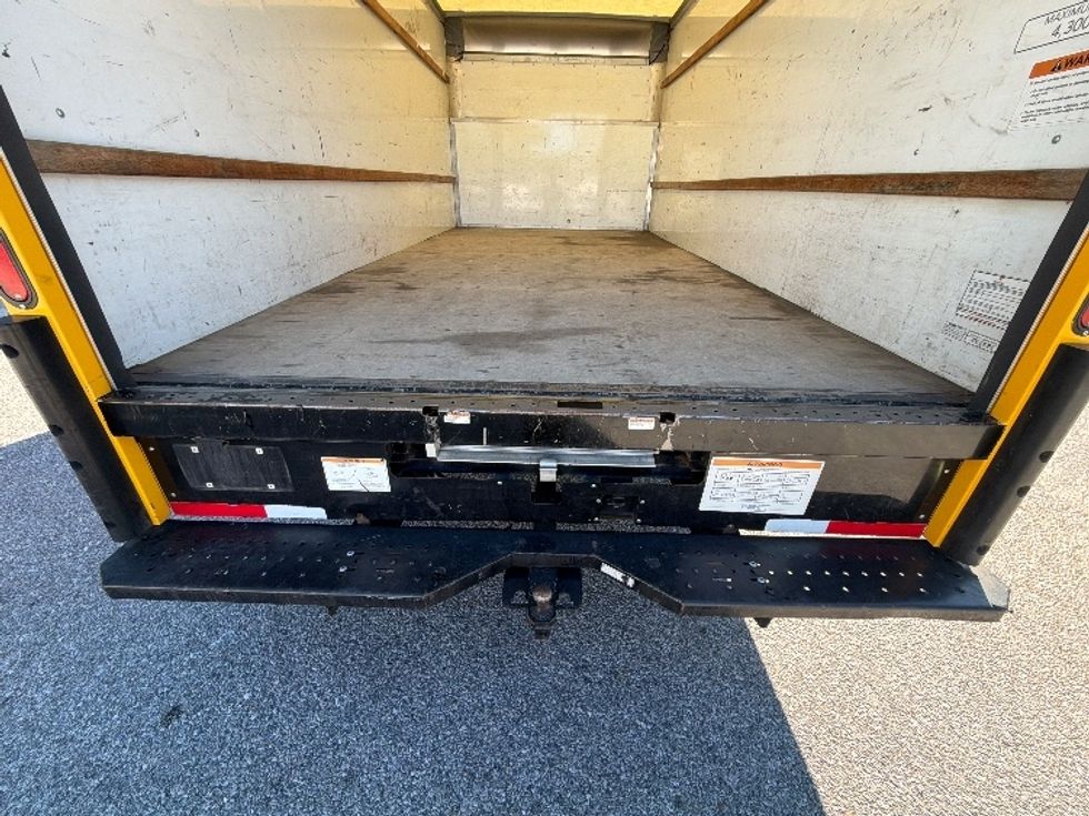 Light Duty Box Truck-Light and Medium Duty Trucks-Ford-2022-E350-Pensacola-FL-89,348\n\t\tmiles-$ 30,500 - Image 10