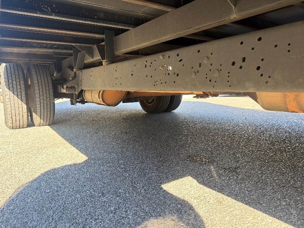 Light Duty Box Truck-Light and Medium Duty Trucks-Ford-2022-E350-Pensacola-FL-89,348\n\t\tmiles-$ 30,500 - Image 14