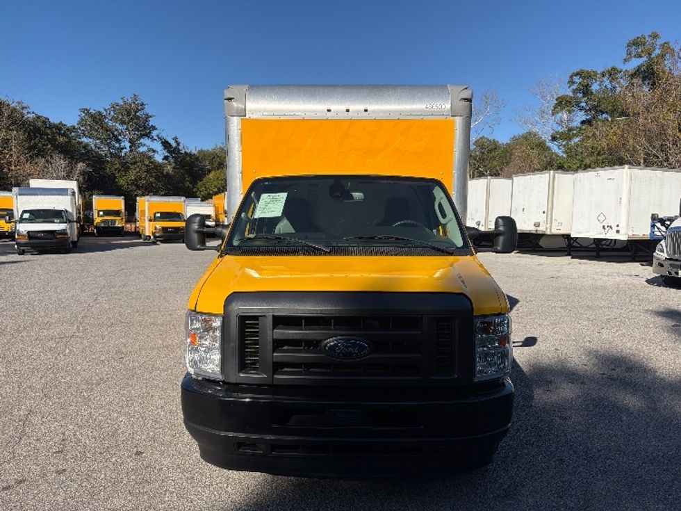 Light Duty Box Truck-Light and Medium Duty Trucks-Ford-2022-E350-Pensacola-FL-89,348\n\t\tmiles-$ 30,500 - Image 2