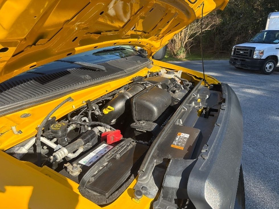 Light Duty Box Truck-Light and Medium Duty Trucks-Ford-2022-E350-Pensacola-FL-89,348\n\t\tmiles-$ 30,500 - Image 23