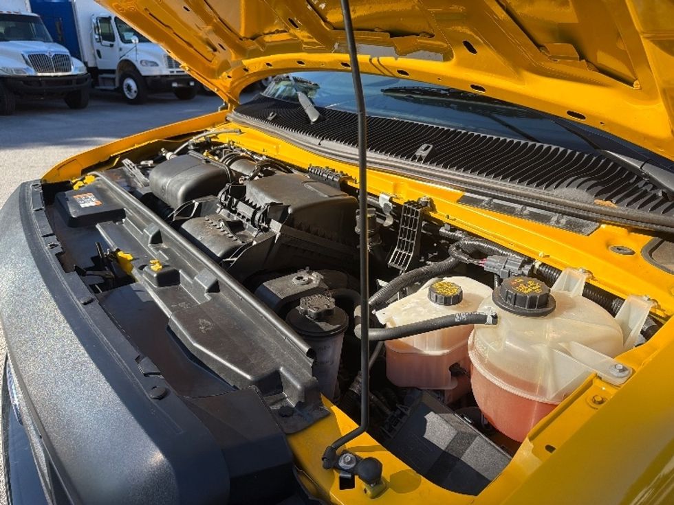 Light Duty Box Truck-Light and Medium Duty Trucks-Ford-2022-E350-Pensacola-FL-89,348\n\t\tmiles-$ 30,500 - Image 24