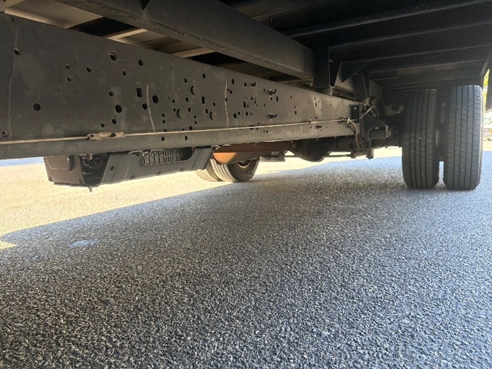 Light Duty Box Truck-Light and Medium Duty Trucks-Ford-2022-E350-Pensacola-FL-89,348\n\t\tmiles-$ 30,500 - Image 5