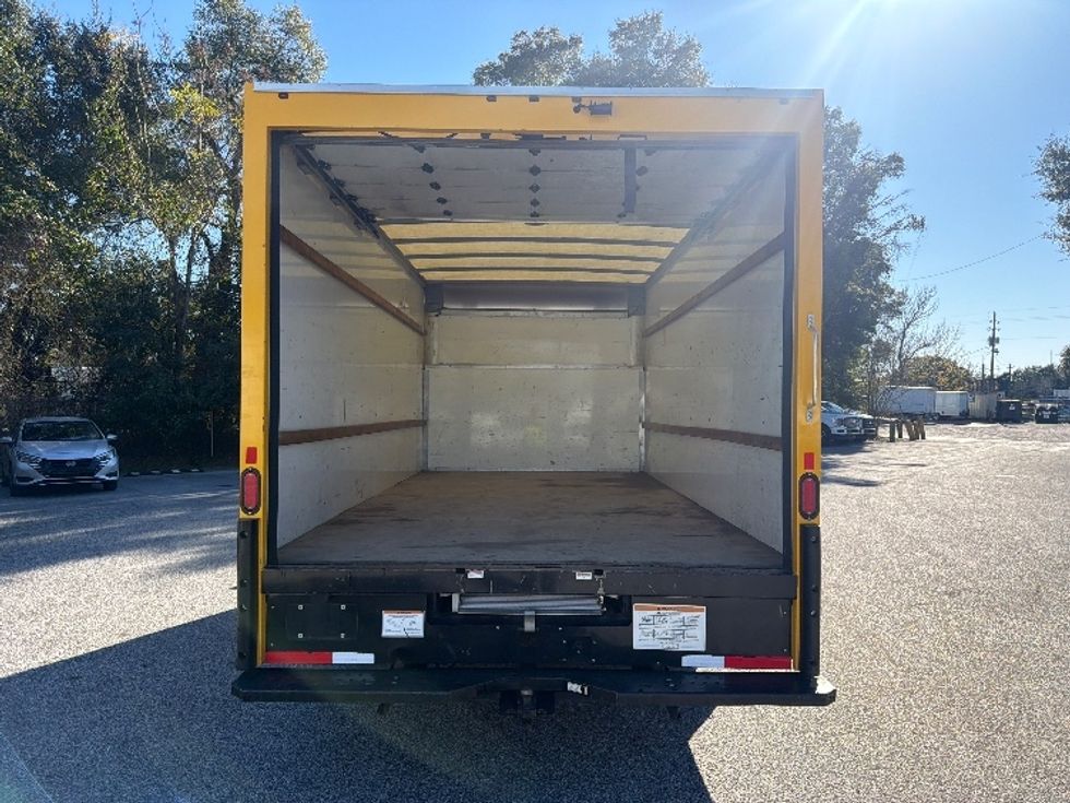 Light Duty Box Truck-Light and Medium Duty Trucks-Ford-2022-E350-Pensacola-FL-89,348\n\t\tmiles-$ 30,500 - Image 8