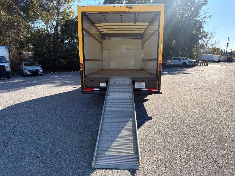 Light Duty Box Truck-Light and Medium Duty Trucks-Ford-2022-E350-Pensacola-FL-89,348\n\t\tmiles-$ 30,500 - Image 9