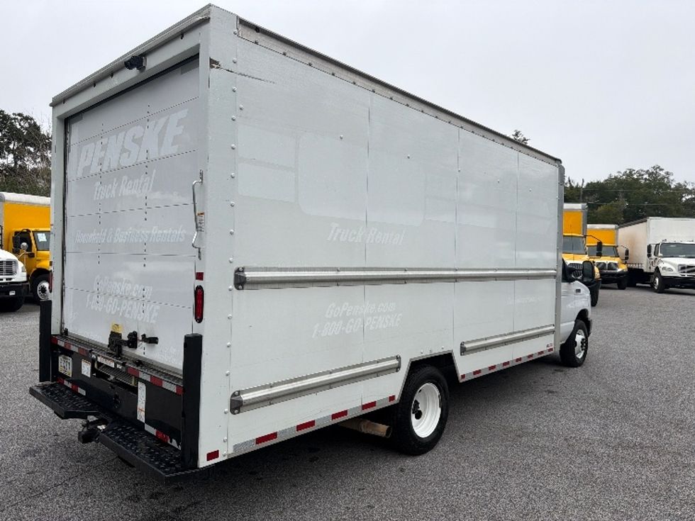 Light Duty Box Truck-Light and Medium Duty Trucks-Ford-2022-E350-Pensacola-FL-94,050\n\t\tmiles-$ 33,000 - Image 13