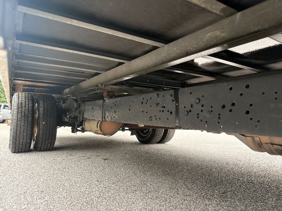 Light Duty Box Truck-Light and Medium Duty Trucks-Ford-2022-E350-Pensacola-FL-94,050\n\t\tmiles-$ 33,000 - Image 14