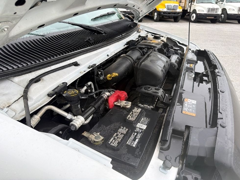 Light Duty Box Truck-Light and Medium Duty Trucks-Ford-2022-E350-Pensacola-FL-94,050\n\t\tmiles-$ 33,000 - Image 23