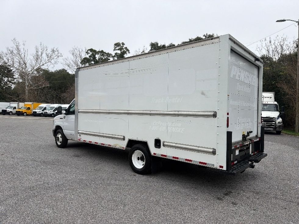Light Duty Box Truck-Light and Medium Duty Trucks-Ford-2022-E350-Pensacola-FL-94,050\n\t\tmiles-$ 33,000 - Image 6
