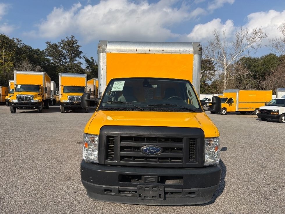 Light Duty Box Truck-Light and Medium Duty Trucks-Ford-2022-E350-Pensacola-FL-94,722\n\t\tmiles-$ 29,750 - Image 2