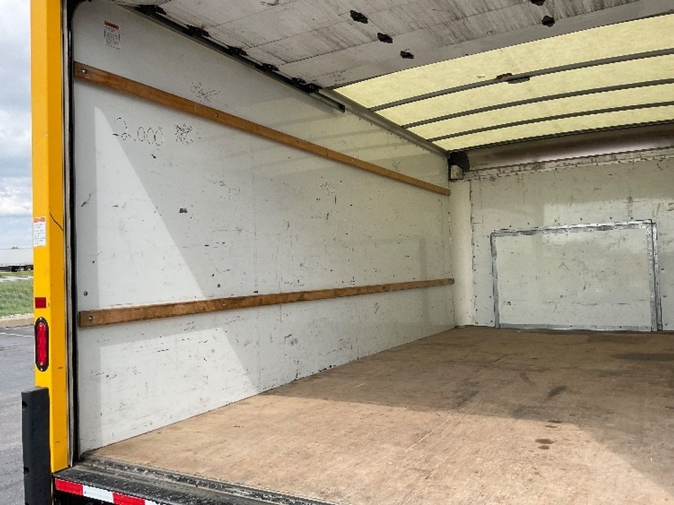 Light Duty Box Truck-Light and Medium Duty Trucks-Ford-2022-E350-Perrysburg-OH-109,689\n\t\tmiles-$ 24,000 - Image 11
