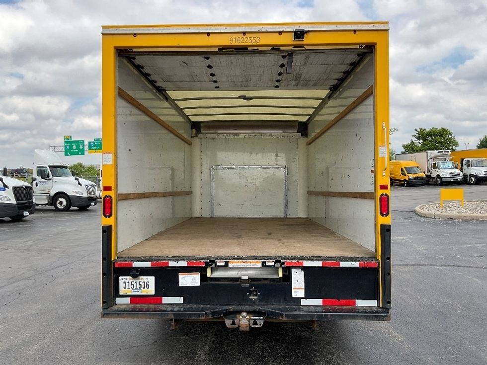 Light Duty Box Truck-Light and Medium Duty Trucks-Ford-2022-E350-Perrysburg-OH-109,689\n\t\tmiles-$ 24,000 - Image 9