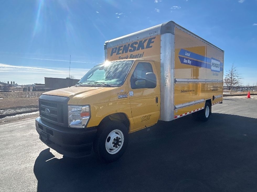 Light Duty Box Truck-Light and Medium Duty Trucks-Ford-2022-E350-Pewaukee-WI-114,091\n\t\tmiles-$ 25,500 - Image 3