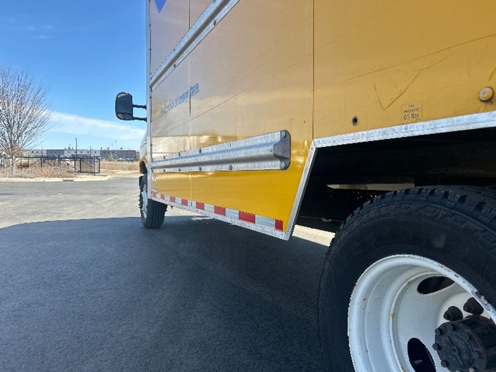 Light Duty Box Truck-Light and Medium Duty Trucks-Ford-2022-E350-Pewaukee-WI-114,091\n\t\tmiles-$ 25,500 - Image 5