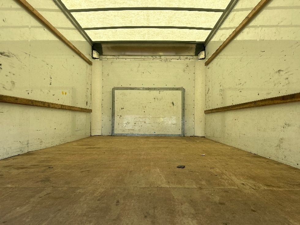 Light Duty Box Truck-Light and Medium Duty Trucks-Ford-2022-E350-Pewaukee-WI-114,091\n\t\tmiles-$ 25,500 - Image 8