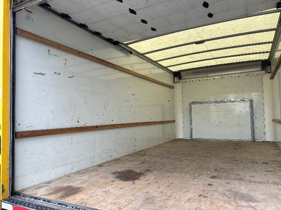 Light Duty Box Truck-Light and Medium Duty Trucks-Ford-2022-E350-Pharr-TX-105,320\n\t\tmiles-$ 25,000 - Image 10