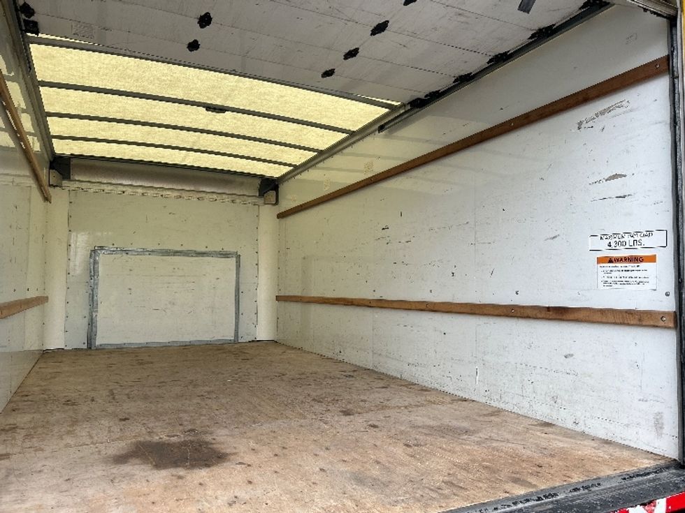 Light Duty Box Truck-Light and Medium Duty Trucks-Ford-2022-E350-Pharr-TX-105,320\n\t\tmiles-$ 25,000 - Image 11