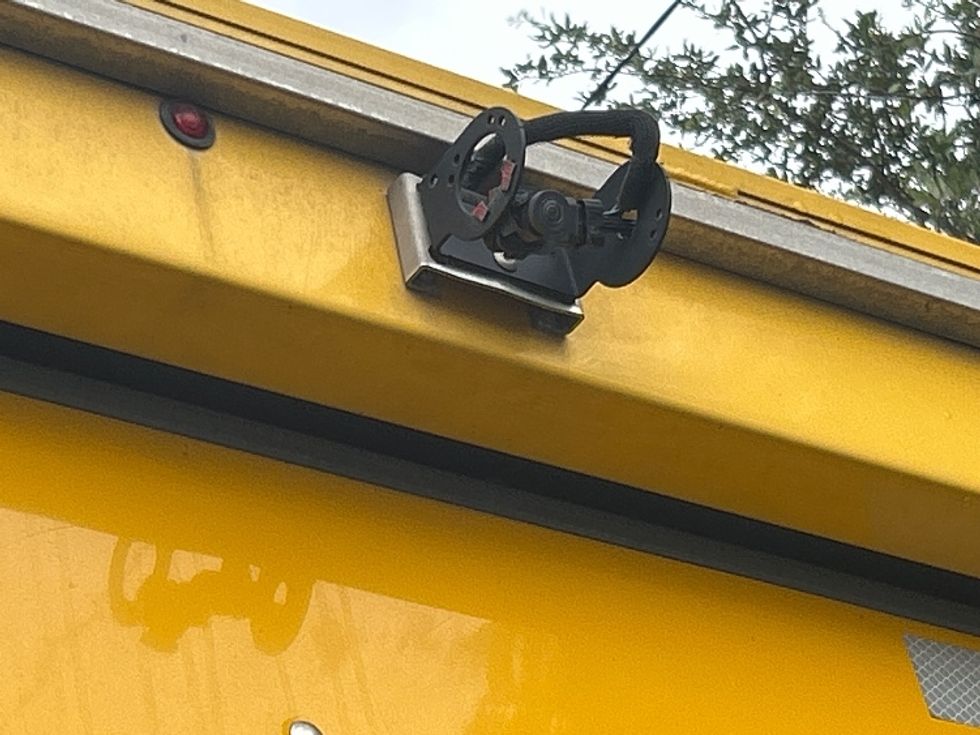 Light Duty Box Truck-Light and Medium Duty Trucks-Ford-2022-E350-Pharr-TX-105,320\n\t\tmiles-$ 25,000 - Image 28