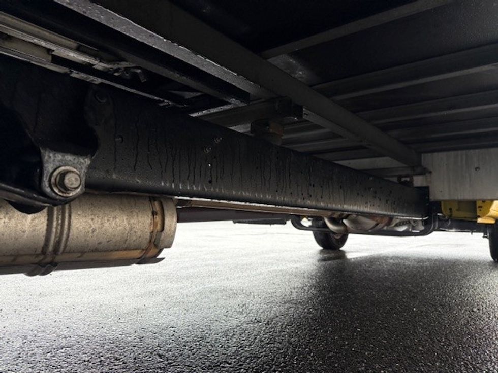 Light Duty Box Truck-Light and Medium Duty Trucks-Ford-2022-E350-Philadelphia-PA-95,330\n\t\tmiles-$ 27,000 - Image 13