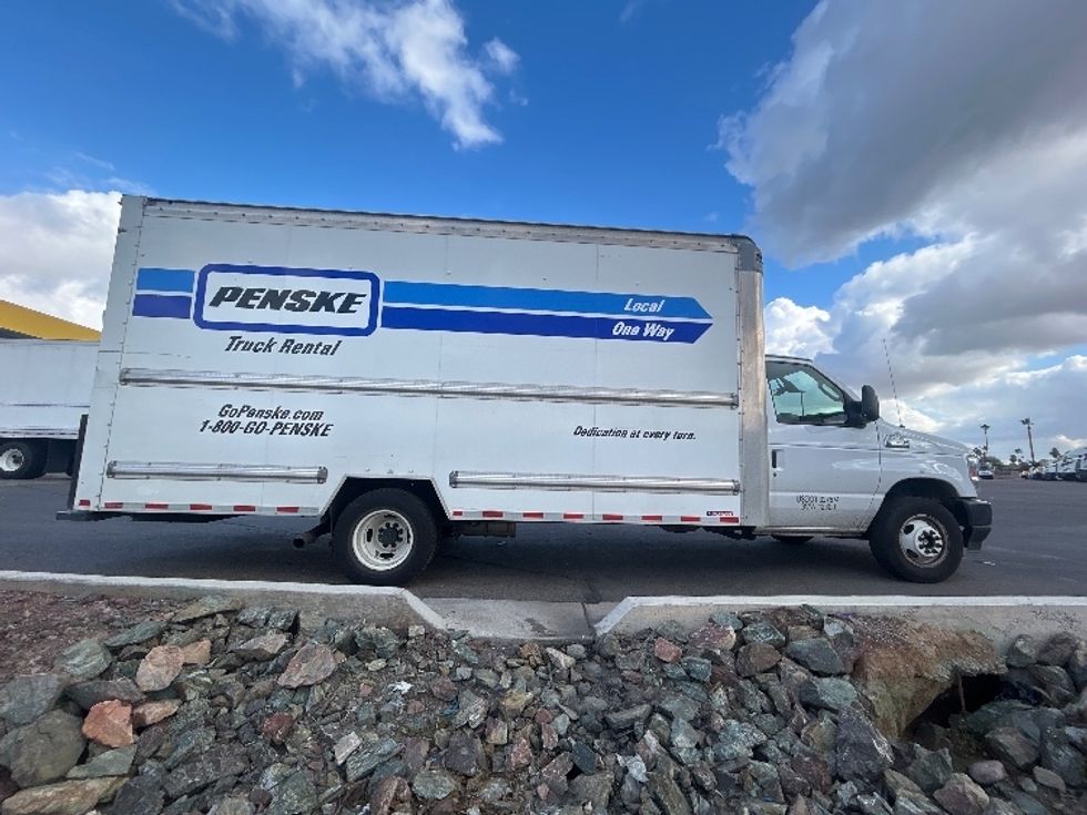 Light Duty Box Truck-Light and Medium Duty Trucks-Ford-2022-E350-Phoenix-AZ-101,620\n\t\tmiles-$ 32,250 - Image 13