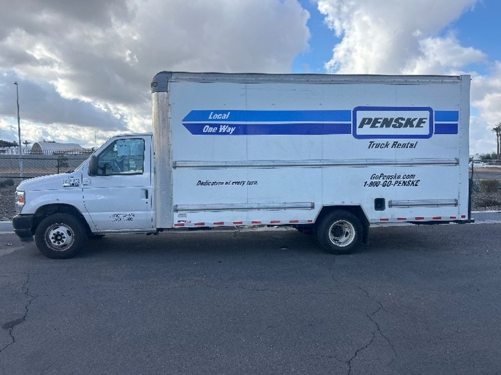 Light Duty Box Truck-Light and Medium Duty Trucks-Ford-2022-E350-Phoenix-AZ-101,620\n\t\tmiles-$ 32,250 - Image 4