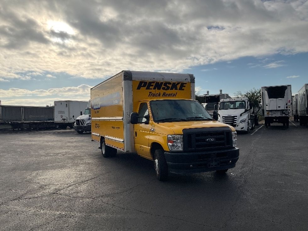 Light Duty Box Truck-Light and Medium Duty Trucks-Ford-2022-E350-Phoenix-AZ-101,778\n\t\tmiles-$ 25,500 - Image 1