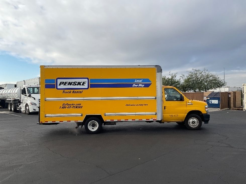Light Duty Box Truck-Light and Medium Duty Trucks-Ford-2022-E350-Phoenix-AZ-101,778\n\t\tmiles-$ 25,500 - Image 15