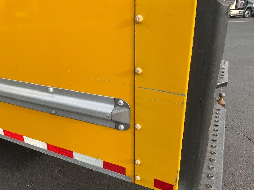 Light Duty Box Truck-Light and Medium Duty Trucks-Ford-2022-E350-Phoenix-AZ-101,778\n\t\tmiles-$ 25,500 - Image 25