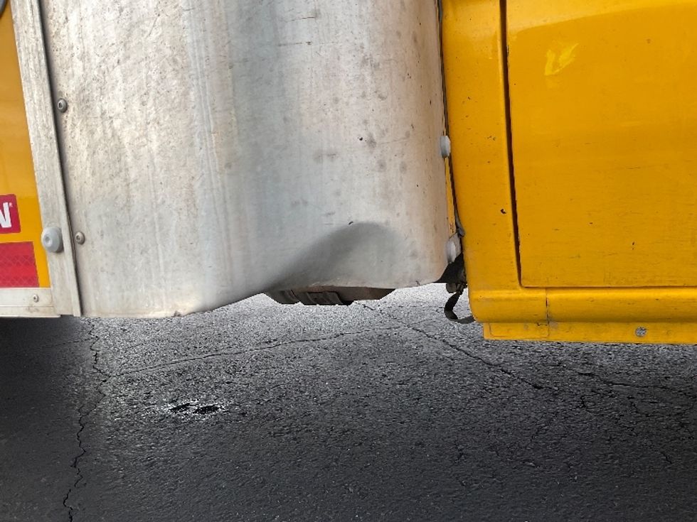 Light Duty Box Truck-Light and Medium Duty Trucks-Ford-2022-E350-Phoenix-AZ-101,778\n\t\tmiles-$ 25,500 - Image 27