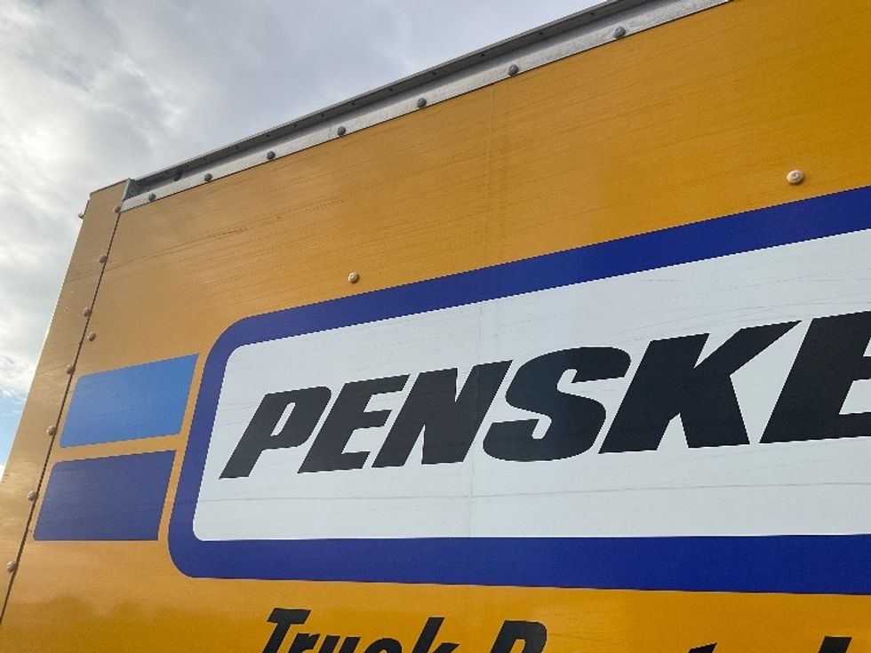 Light Duty Box Truck-Light and Medium Duty Trucks-Ford-2022-E350-Phoenix-AZ-101,778\n\t\tmiles-$ 25,500 - Image 28