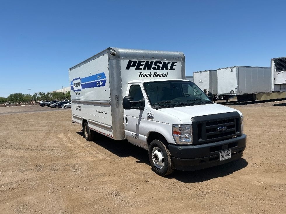 Light Duty Box Truck-Light and Medium Duty Trucks-Ford-2022-E350-Phoenix-AZ-103,456\n\t\tmiles-$ 28,000 - Image 1