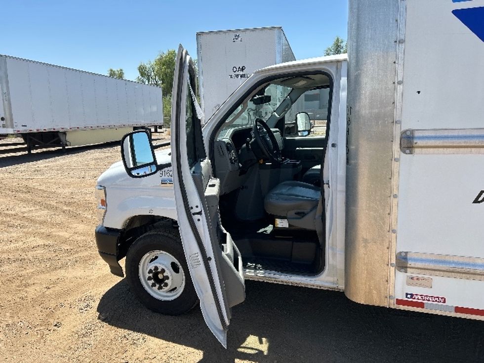 Light Duty Box Truck-Light and Medium Duty Trucks-Ford-2022-E350-Phoenix-AZ-103,456\n\t\tmiles-$ 28,000 - Image 16