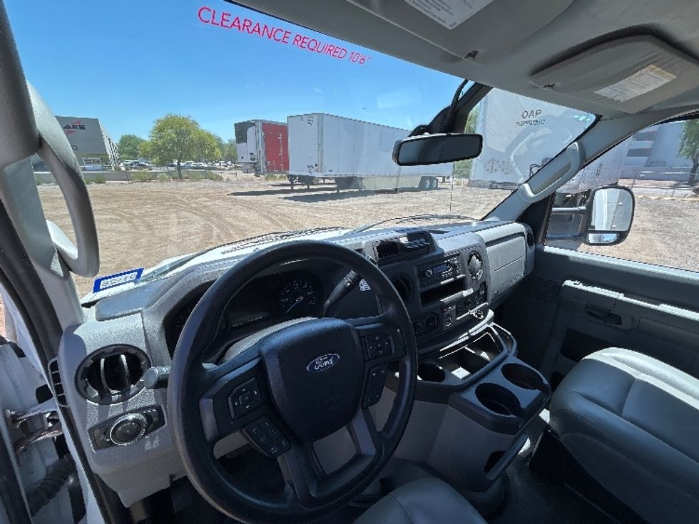Light Duty Box Truck-Light and Medium Duty Trucks-Ford-2022-E350-Phoenix-AZ-103,456\n\t\tmiles-$ 28,000 - Image 17
