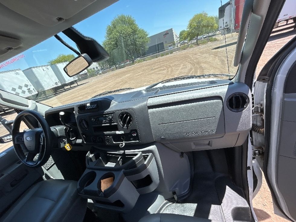 Light Duty Box Truck-Light and Medium Duty Trucks-Ford-2022-E350-Phoenix-AZ-103,456\n\t\tmiles-$ 28,000 - Image 21