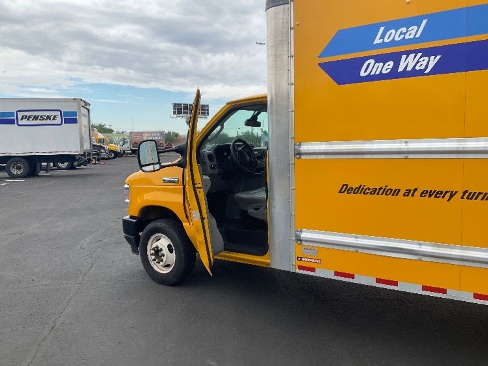 Light Duty Box Truck-Light and Medium Duty Trucks-Ford-2022-E350-Phoenix-AZ-103,978\n\t\tmiles-$ 27,500 - Image 16