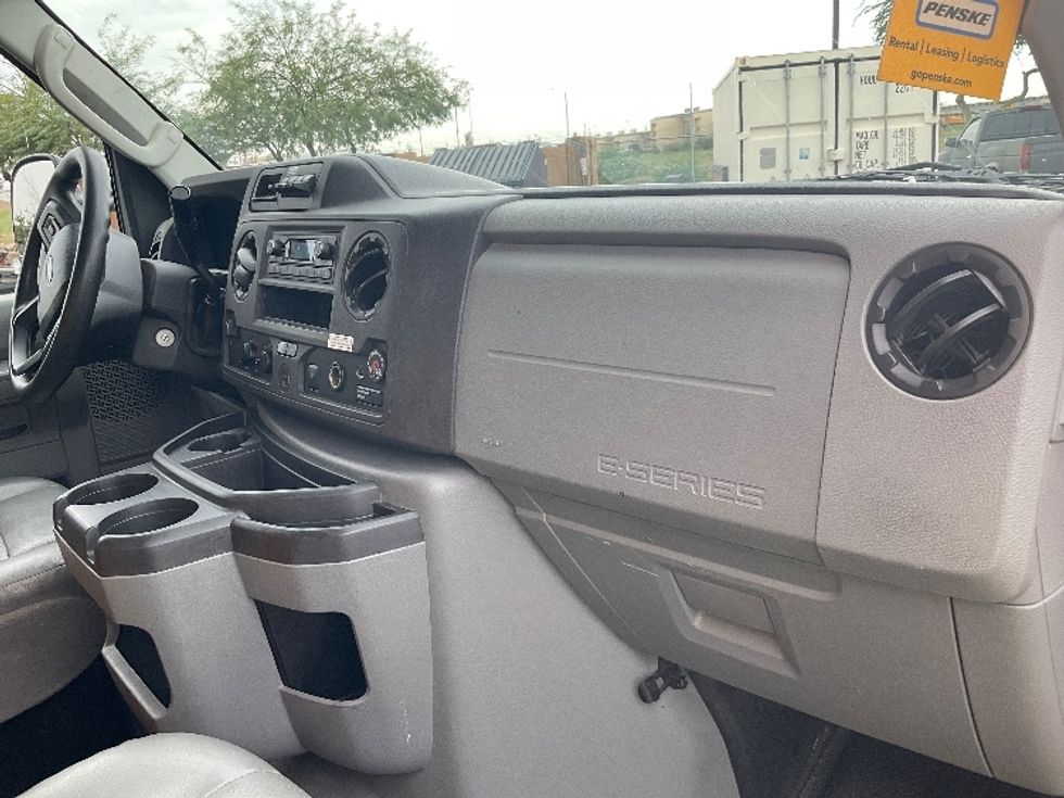 Light Duty Box Truck-Light and Medium Duty Trucks-Ford-2022-E350-Phoenix-AZ-103,978\n\t\tmiles-$ 27,500 - Image 21