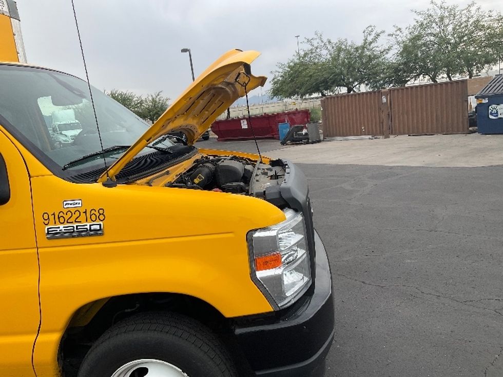 Light Duty Box Truck-Light and Medium Duty Trucks-Ford-2022-E350-Phoenix-AZ-103,978\n\t\tmiles-$ 27,500 - Image 23