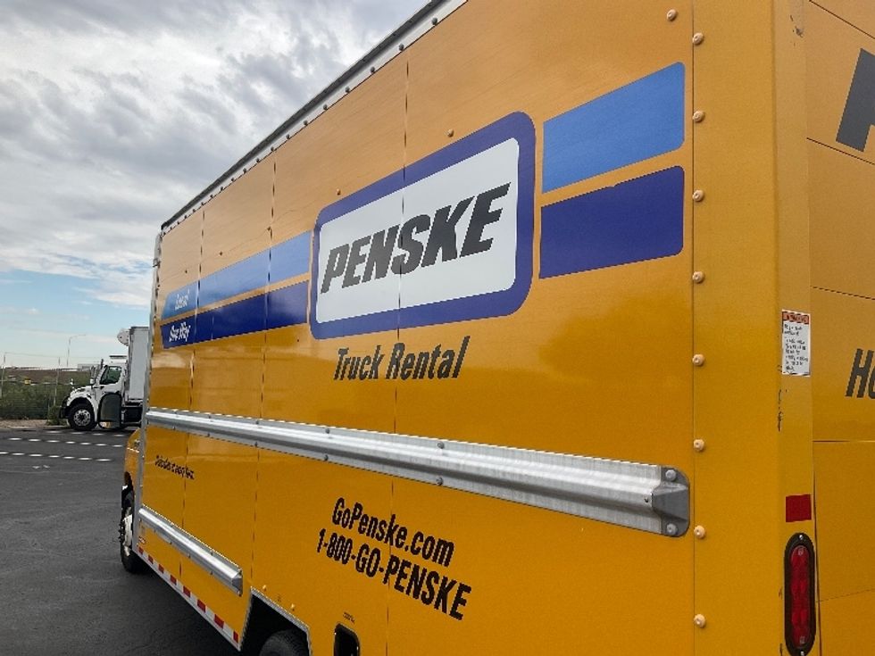 Light Duty Box Truck-Light and Medium Duty Trucks-Ford-2022-E350-Phoenix-AZ-103,978\n\t\tmiles-$ 27,500 - Image 25