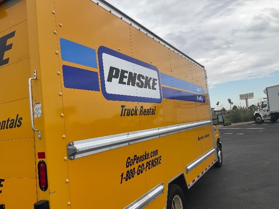 Light Duty Box Truck-Light and Medium Duty Trucks-Ford-2022-E350-Phoenix-AZ-103,978\n\t\tmiles-$ 27,500 - Image 26