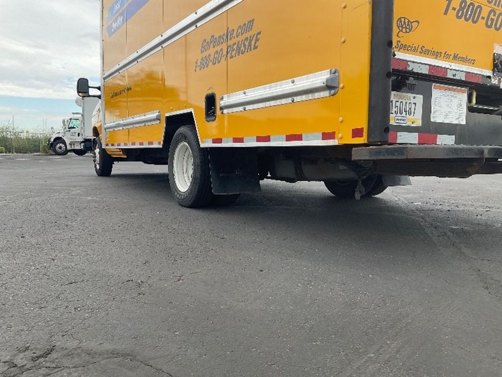 Light Duty Box Truck-Light and Medium Duty Trucks-Ford-2022-E350-Phoenix-AZ-103,978\n\t\tmiles-$ 27,500 - Image 5