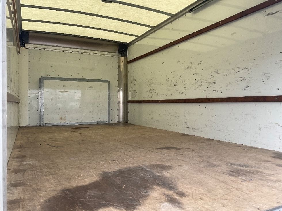 Light Duty Box Truck-Light and Medium Duty Trucks-Ford-2022-E350-Phoenix-AZ-115,334\n\t\tmiles-$ 26,250 - Image 11