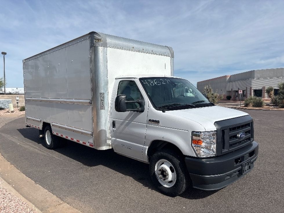 Light Duty Box Truck-Light and Medium Duty Trucks-Ford-2022-E350-Phoenix-AZ-42,859\n\t\tmiles-$ 34,500 - Image 1