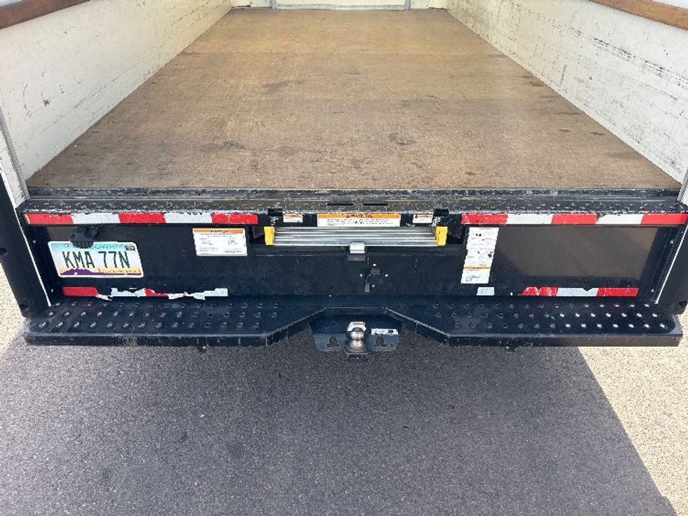 Light Duty Box Truck-Light and Medium Duty Trucks-Ford-2022-E350-Phoenix-AZ-42,859\n\t\tmiles-$ 34,500 - Image 10