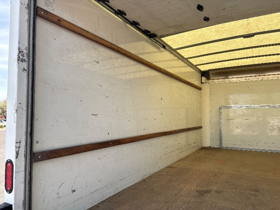 Light Duty Box Truck-Light and Medium Duty Trucks-Ford-2022-E350-Phoenix-AZ-42,859\n\t\tmiles-$ 34,500 - Image 11
