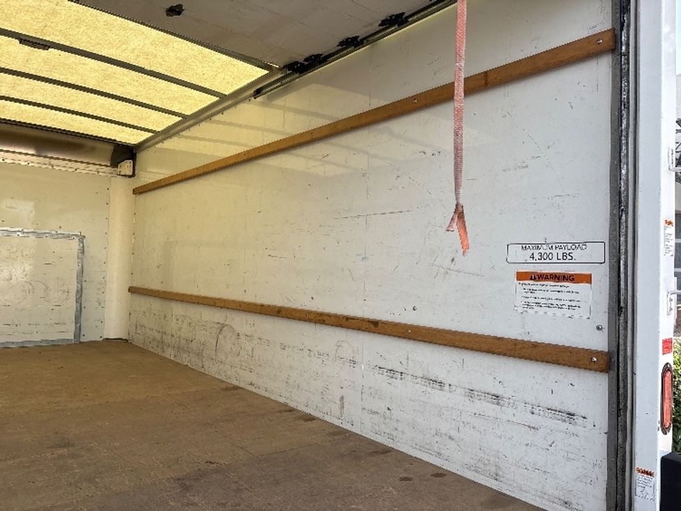 Light Duty Box Truck-Light and Medium Duty Trucks-Ford-2022-E350-Phoenix-AZ-42,859\n\t\tmiles-$ 34,500 - Image 12